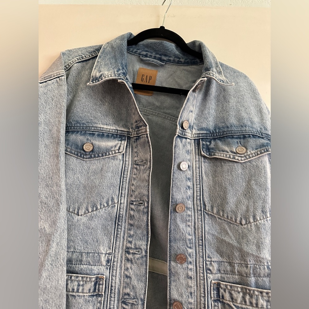 Gap Cinched Oversized Denim Jacket - Picture 3 of 10